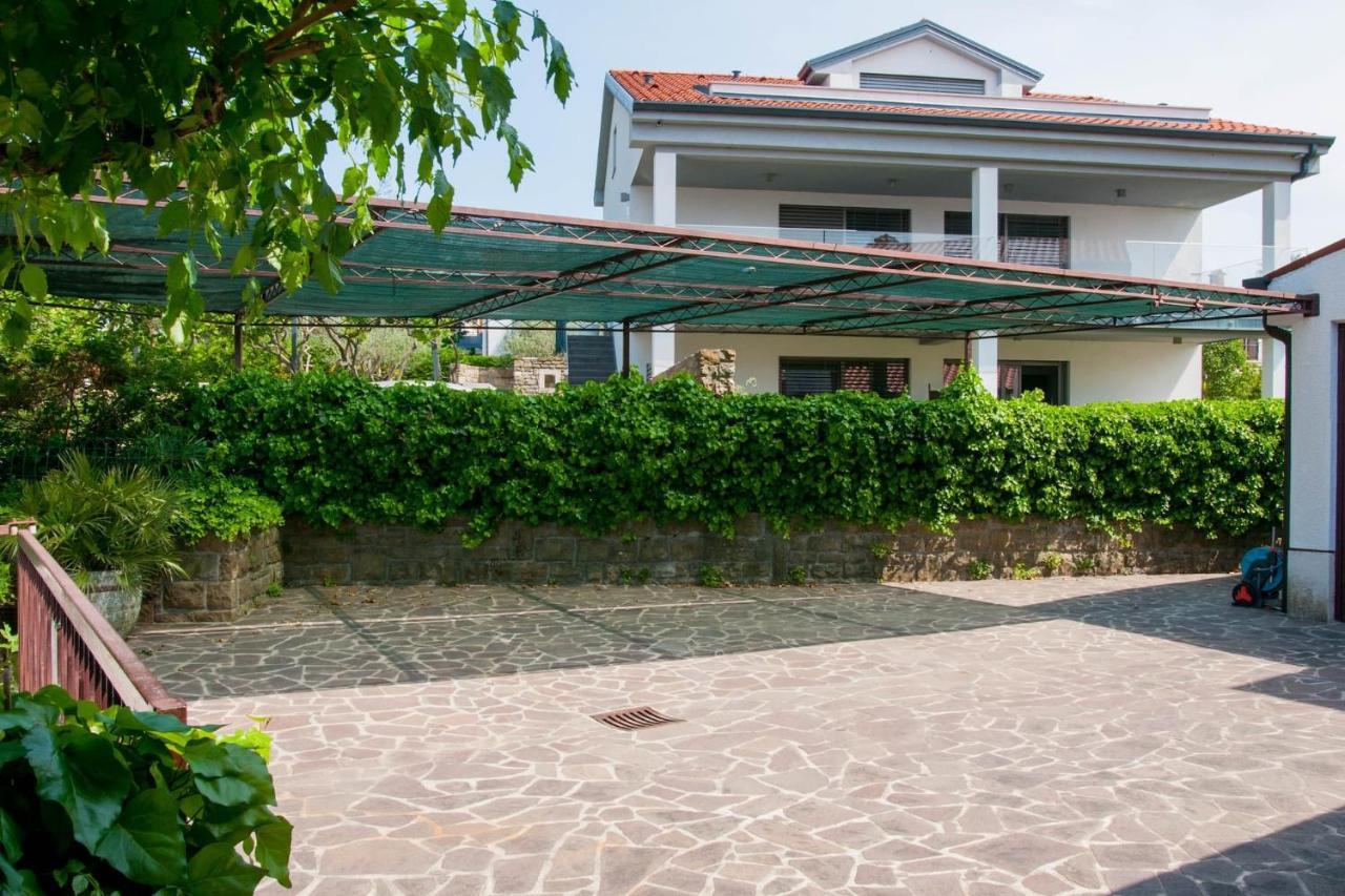 Beautiful Apartment With Picturesque View And Free Parking Portorose Esterno foto