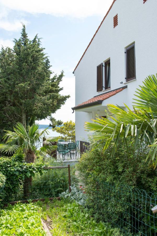 Beautiful Apartment With Picturesque View And Free Parking Portorose Esterno foto